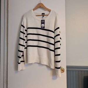GAP Women's White and Black Striped Sweater